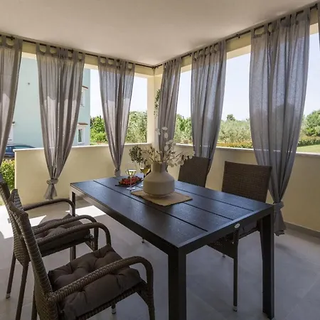 Aquila Premium Holiday home Vrsar