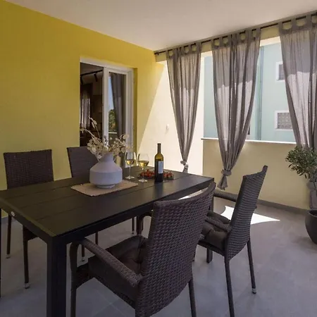 Aquila Premium Holiday home Vrsar