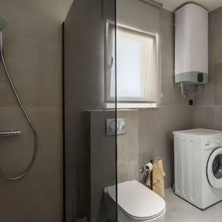 Aquila Premium *